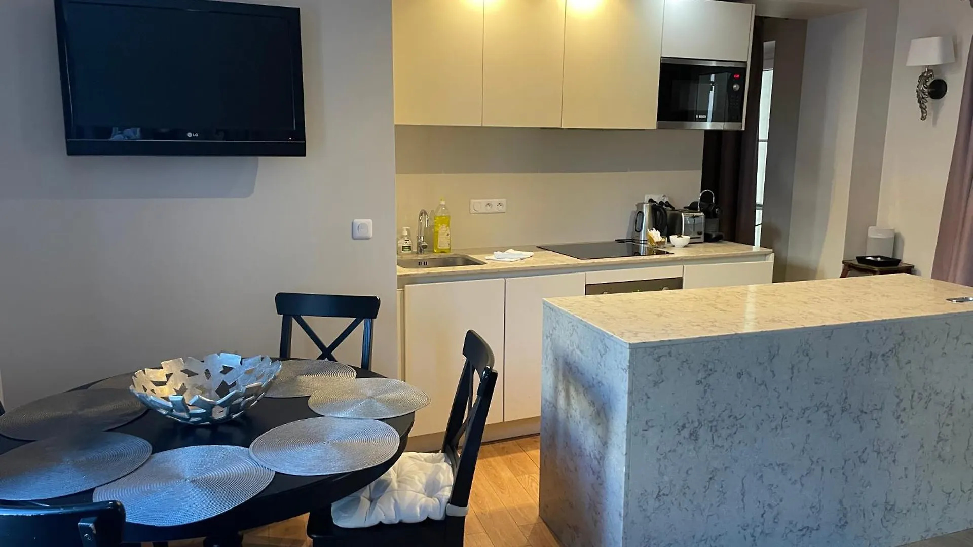Apartment Appartement Familial Sur Cour - Au Coeur De Paris France